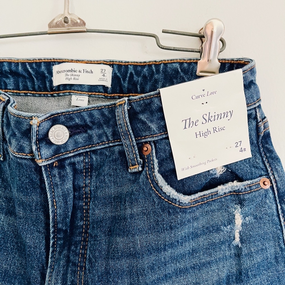 Abercrombie curve love NWT skinny